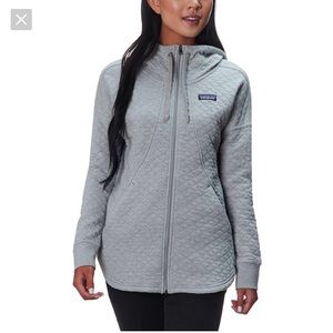 Paragonia quilted hoodie jacket shirttail hem